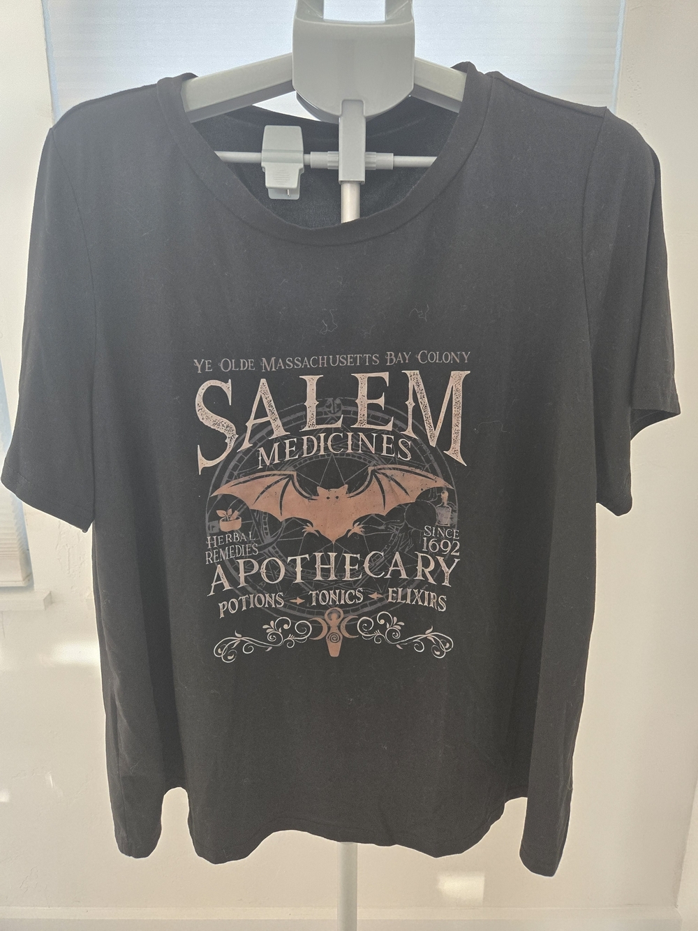 SHEIN Black Salem Apothecary Graphic Short Sleeve Tee